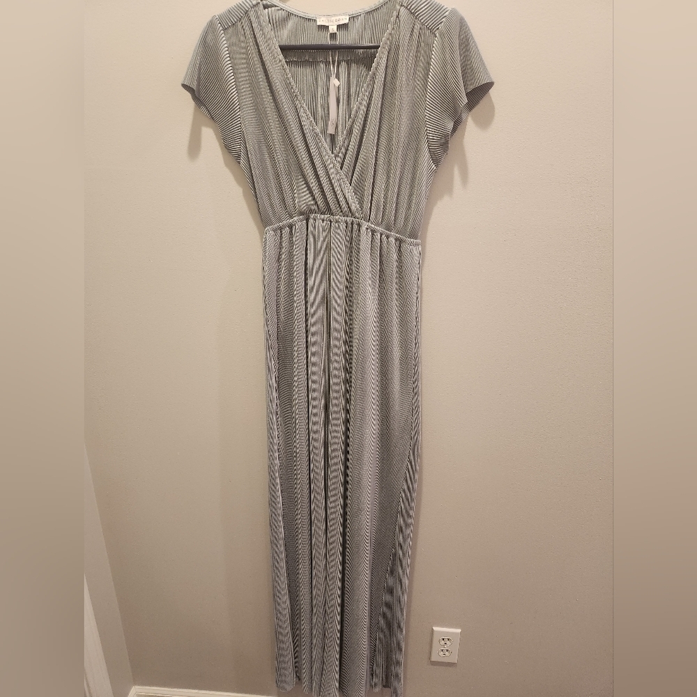 Baltic Born micro-pleat silver Shimmer Maxi dress sz S cap sleeve
